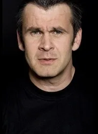 영화배우인 라두 반자루의 대표 이미지