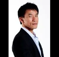 영화배우인 이 핑 힌 데릭의 대표 이미지
