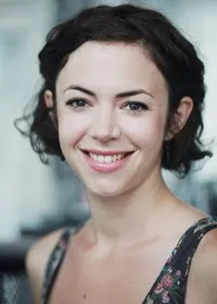 영화배우인 세실 피세라의 대표 이미지