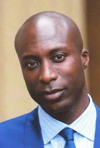 영화감독인 오즈월드 보아텡의 대표 이미지