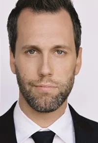 영화배우인 데이비드 크레인의 대표 이미지