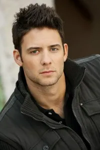 영화배우인 스티브 런드의 대표 이미지