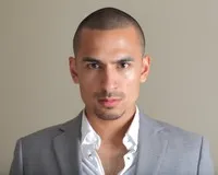 영화배우인 마이클 레벤타의 대표 이미지