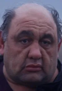 영화배우인 레본 하프트반의 대표 이미지