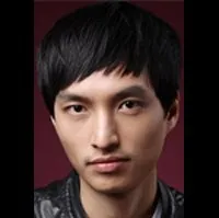 영화배우인 정건의 대표 이미지