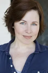 영화배우인 루시 크리스천의 대표 이미지