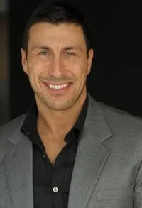 영화배우인 마이클 헤이너스의 대표 이미지