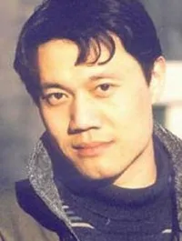 영화배우인 초강의 대표 이미지