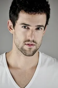 영화배우인 루이스 헤라르도 멘데스의 대표 이미지