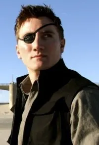 영화배우인 제이슨 트로스트의 대표 이미지