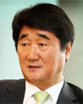 배구감독인 신치용의 대표 이미지