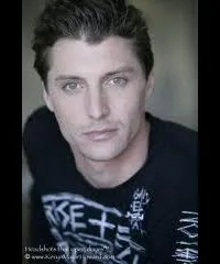 영화배우인 헌터 G. 윌리엄스의 대표 이미지