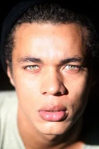 영화배우인 이스마엘 크루즈 코르도바의 대표 이미지