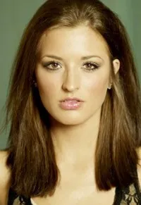 영화배우인 케이티 킨의 대표 이미지