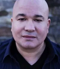 영화배우인 로버트 켈리의 대표 이미지