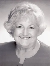 영화배우인 패치 밴 에팅거의 대표 이미지