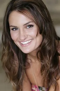 영화배우인 케이티 왓킨스의 대표 이미지