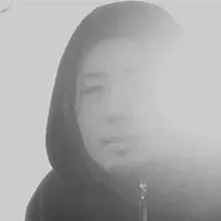 영화감독인 쇼다 유키히로의 대표 이미지