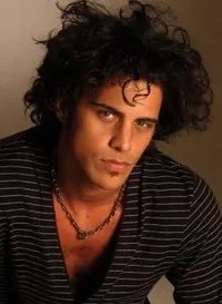 영화배우인 안드레아 몬토볼리의 대표 이미지