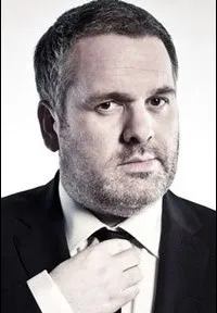 영화배우인 크리스 모일즈의 대표 이미지