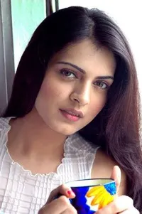 영화배우인 니하리카 싱의 대표 이미지