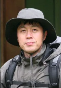 기자, 영화제작자인 진재운의 대표 이미지