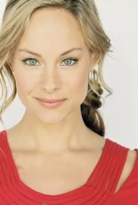 영화배우인 알리샤 옥스의 대표 이미지