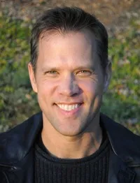 영화배우인 릭 피터스의 대표 이미지