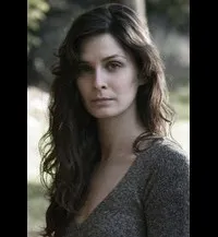 영화배우인 카상드르 마네의 대표 이미지