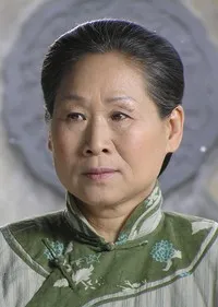 영화배우인 위청의 대표 이미지