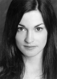 영화배우인 마들렌 펠로캥의 대표 이미지