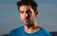 영화배우인 안토니오 마그로의 대표 이미지