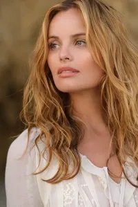 영화배우인 리키 랜더의 대표 이미지