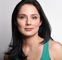 영화배우인 재클린 피놀의 대표 이미지