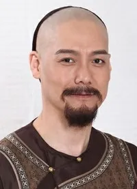 영화배우인 뇌진어의 대표 이미지