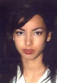 영화배우인 엘리안 차퓌스의 대표 이미지