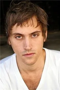 영화배우인 니코 니코테라의 대표 이미지