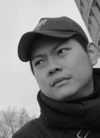 영화감독인 니콜라스 유디파의 대표 이미지