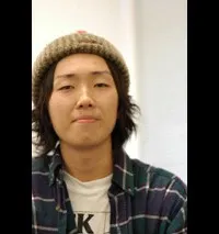 영화감독인 사토 료스케의 대표 이미지
