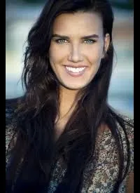 영화배우인 나탈리 번의 대표 이미지