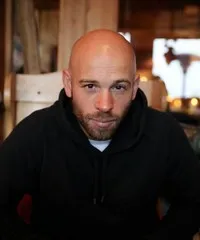 영화배우, 영화감독인 프랑크 가스탐비드의 대표 이미지