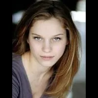 영화배우인 마르고 샤텔리에의 대표 이미지