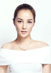 영화배우인 주홍의 대표 이미지