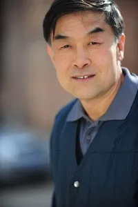 영화배우인 이건의의 대표 이미지