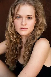 영화배우인 셔레인 코너스의 대표 이미지