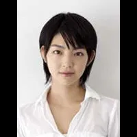영화배우인 아키즈키 미카의 대표 이미지