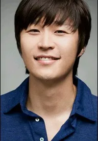 영화배우인 이준혁의 대표 이미지