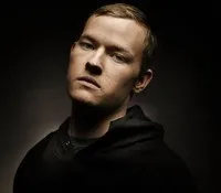 영화배우인 칼렙 스테인메이어의 대표 이미지