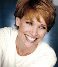 영화배우인 르네 애쉬튼의 대표 이미지