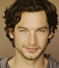 영화배우인 잭슨 데이비스의 대표 이미지